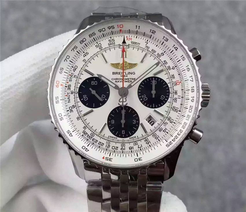 Breitling Navitimer Replica timepiece