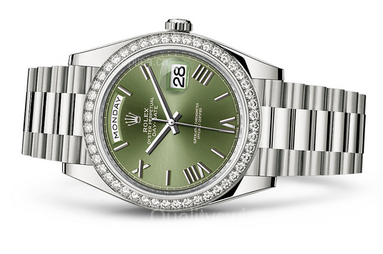 Rolex Day-Date 228349 Swiss Automatic Watch Diamonds Bezel 40MM