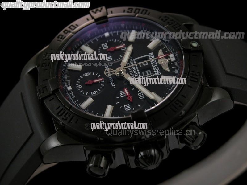 Breitling Avenger Blackbird Big Date Chronograph-Black Dial-Black Ocean Diver Rubber Strap