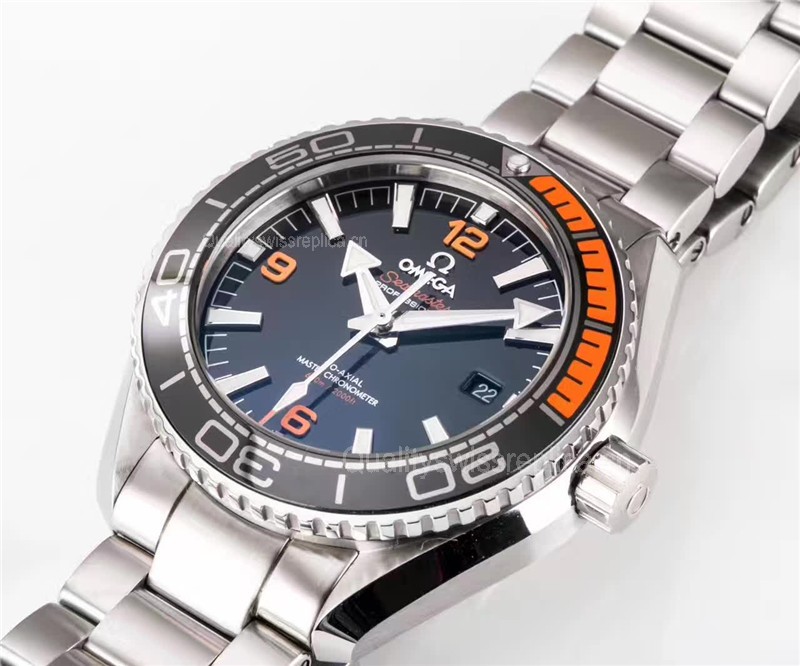 Omega Seamaster Planet-Ocean 600m Automatic Watch 43.5mm