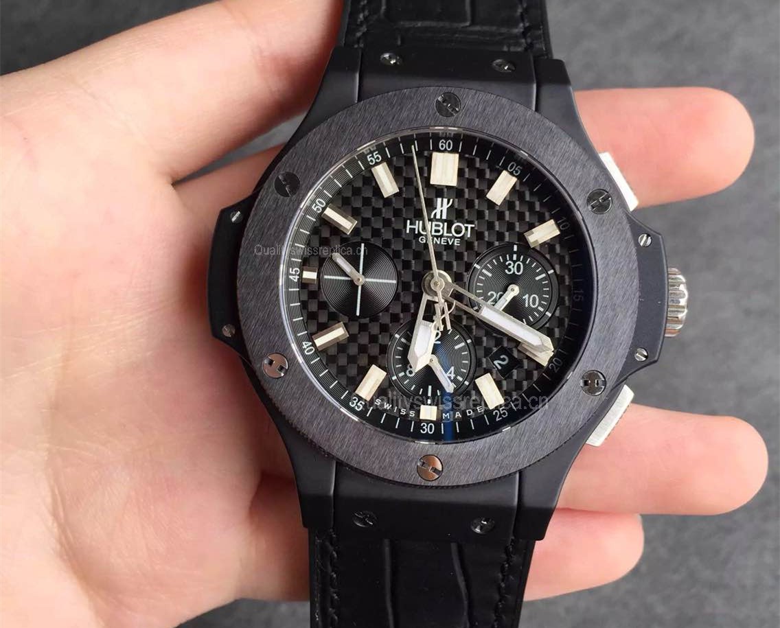 Hublot Big Bang Limited Edition Chronograph 301.CI.1770.RX Leather/Rubber - 44mm