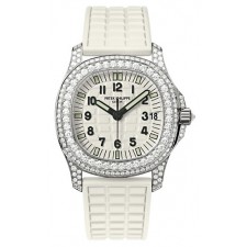 Patek Philippe Aquanaut Swiss 324 S C Automatic Ladies  Watch 5069G-011 