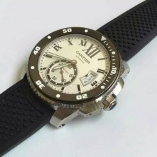 Cartier Calibre de Cartier Swiss Automatic Watch-Fluted Bezel White Dial-Black Rubber Strap