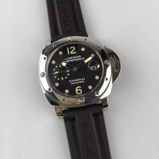 Panerai Luminor Submersible Automatic Watch Black Dial PAM024