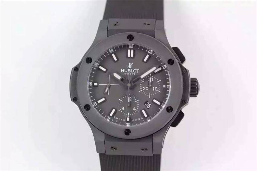 a replica Hublot watch