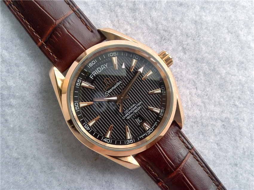 Omega Seamaster replica 